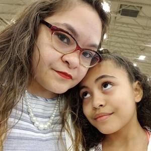 Meet your Posher, Resari